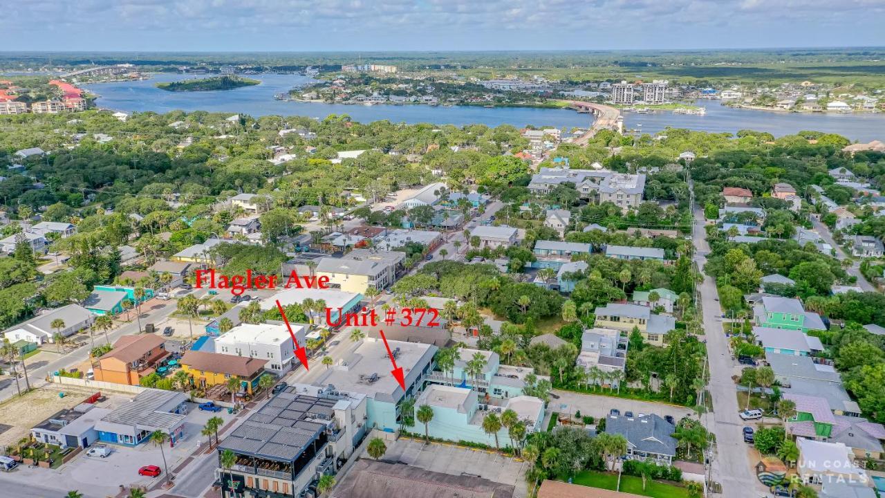 On Flagler Avenue! Dog Friendly With Balcony And Parking Walk To The Beach! New Smyrna Beach Exterior foto