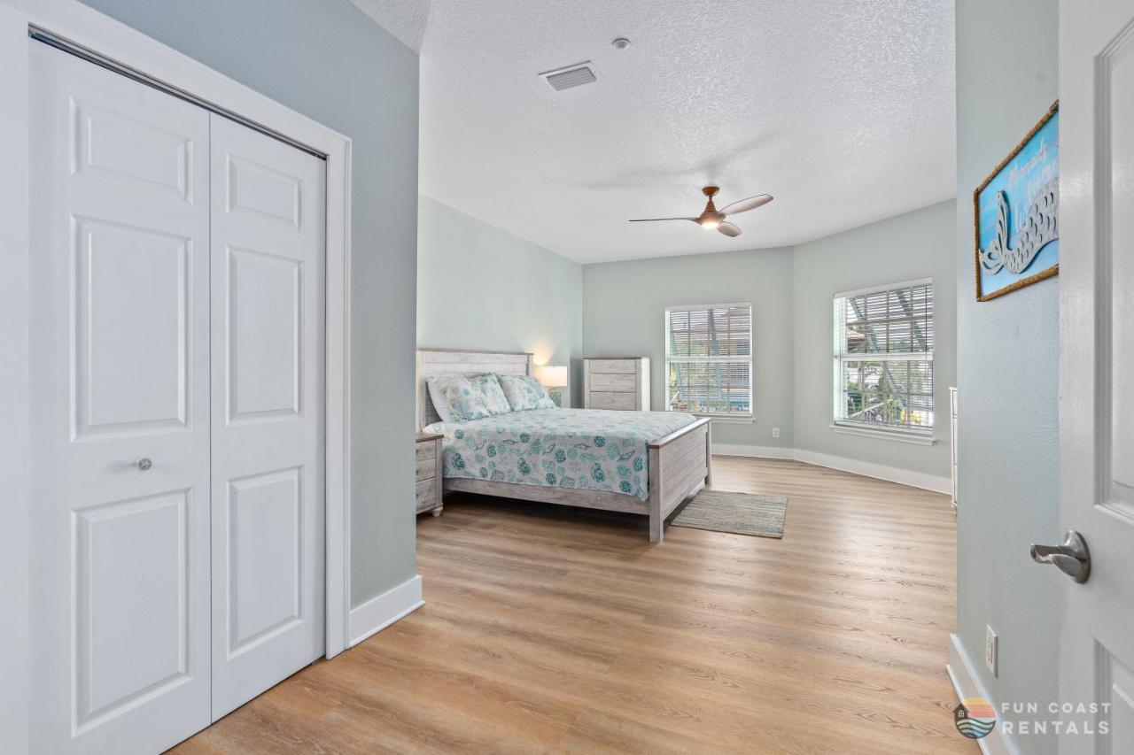 On Flagler Avenue! Dog Friendly With Balcony And Parking Walk To The Beach! New Smyrna Beach Exterior foto